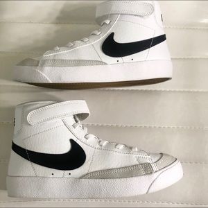 NIKE BLAZER MID ‘77